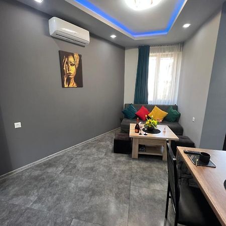 Comfortable Apartments/Комфортные Апартаменты Ереван Екстериор снимка