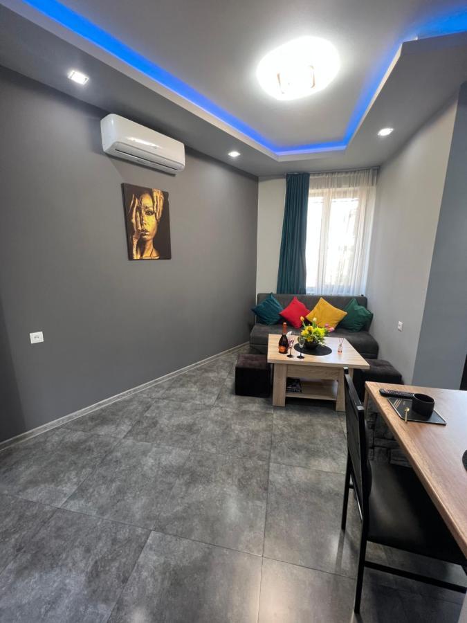 Comfortable Apartments/Комфортные Апартаменты Ереван Екстериор снимка