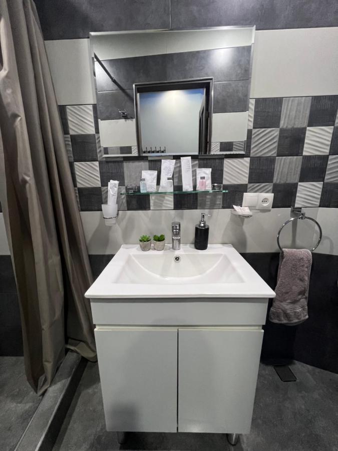 Comfortable Apartments/Комфортные Апартаменты Ереван Екстериор снимка